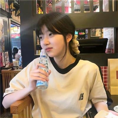 坠雪少女 在线观看